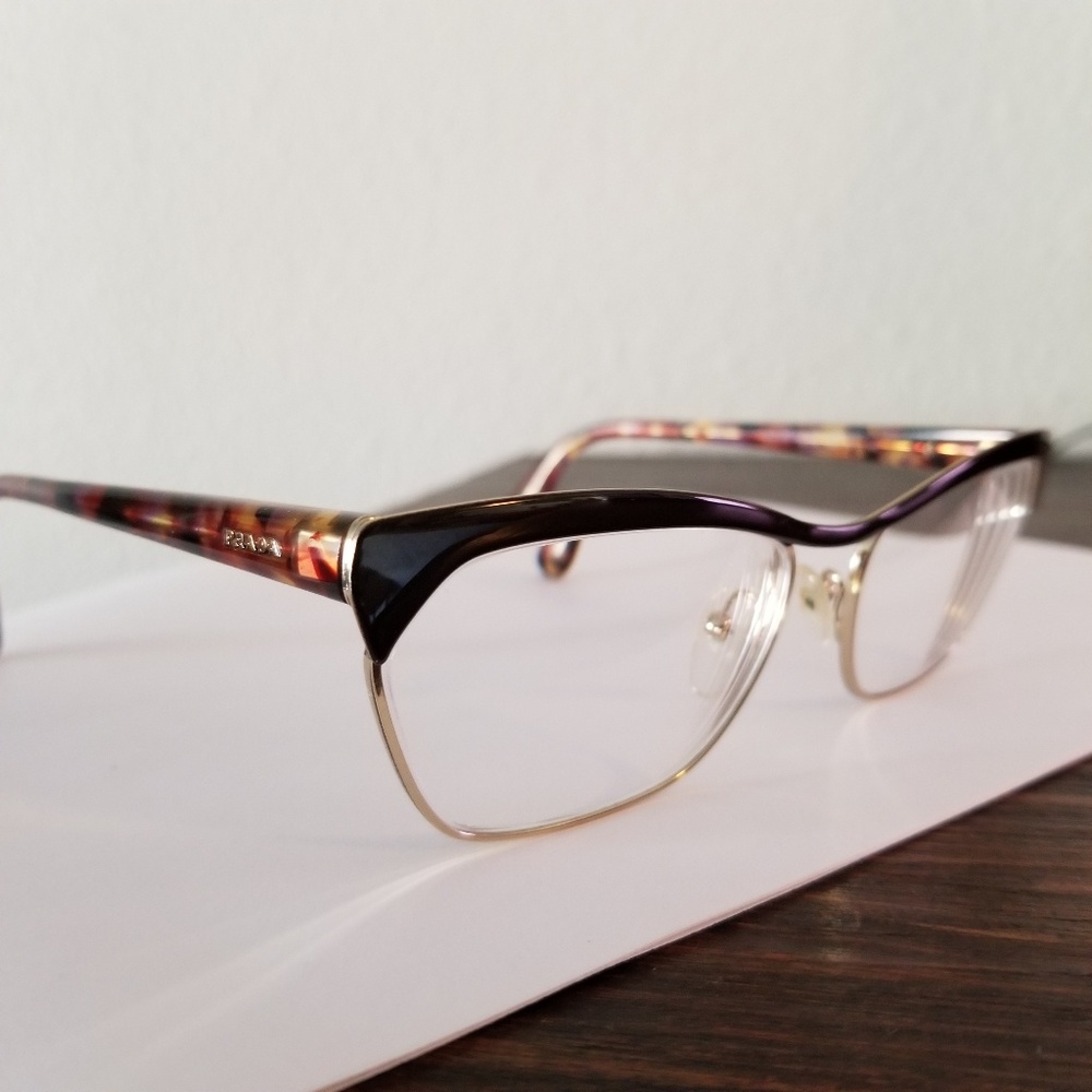 Prada Frames